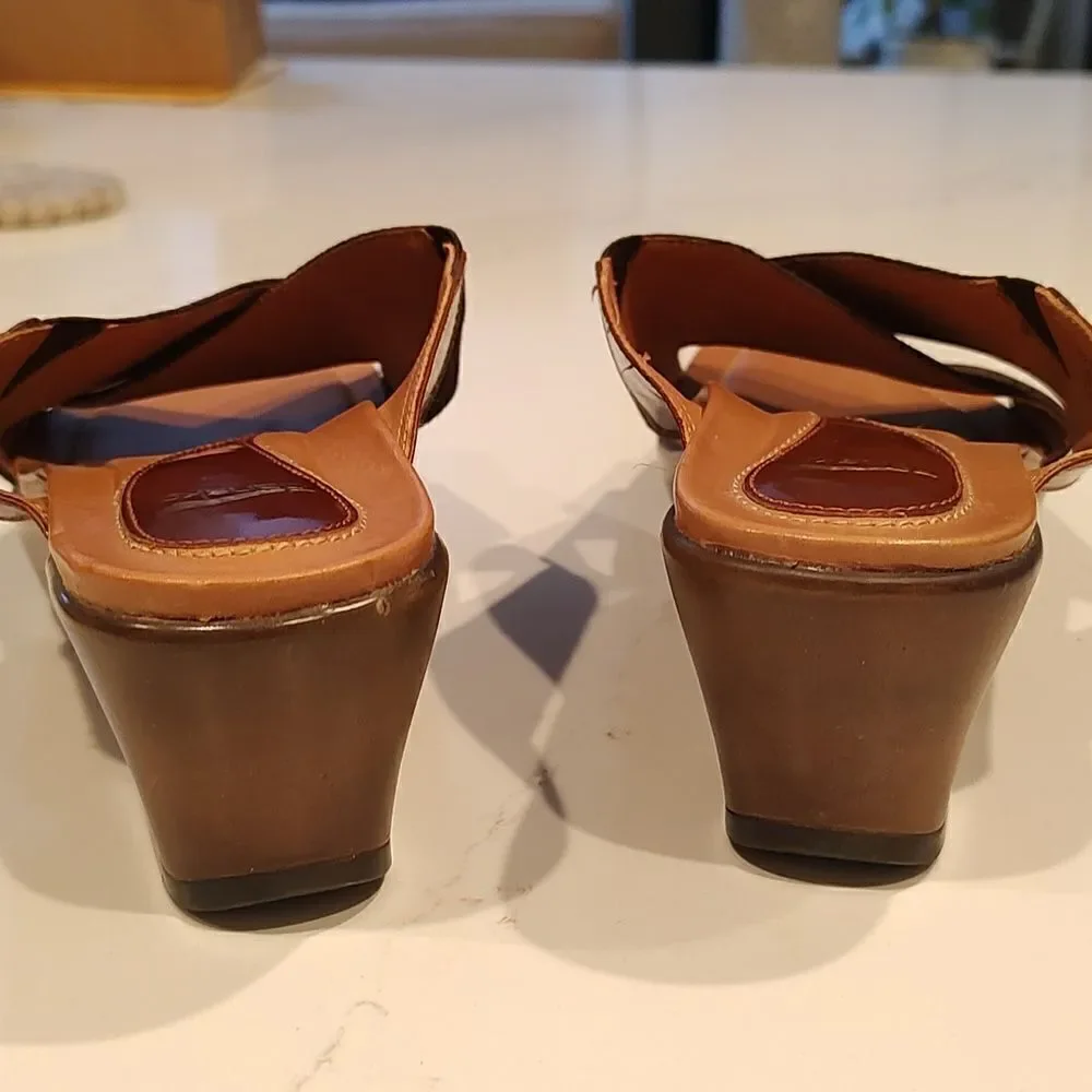 Dansko Brown Ava Wedge Slip On Cross Strap Comfort Sandals Size 38